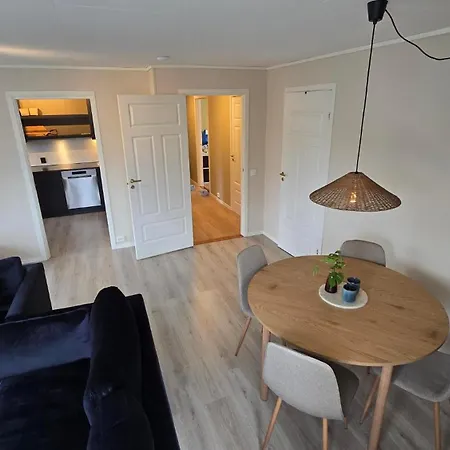 Comfortable And Renovated - Sunny Balcony, Central, Free Parking Haugesund